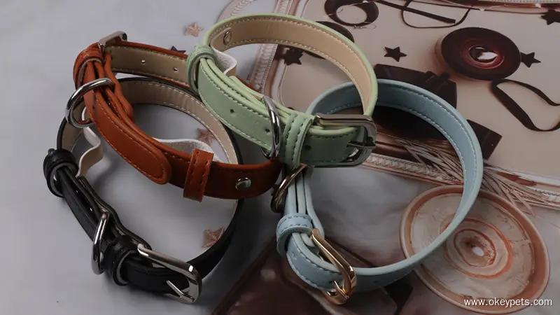 Collier pour chien en cuir PU multicolore, personnalisable, tendance et résistant. 1