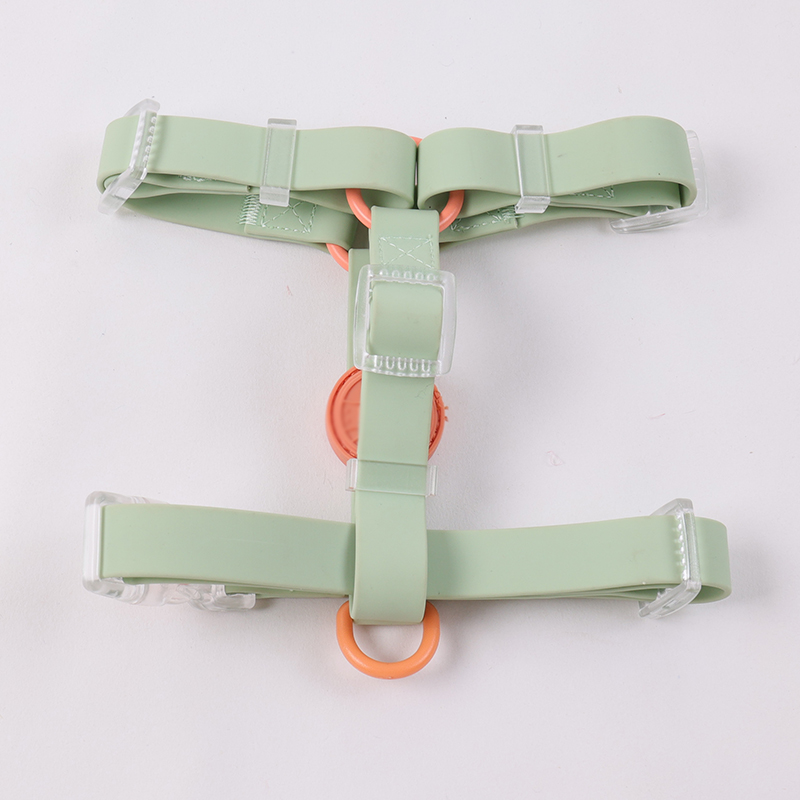 Harnais anti-traction pour chien ajustable et personnalisable en PVC imperméable. 22