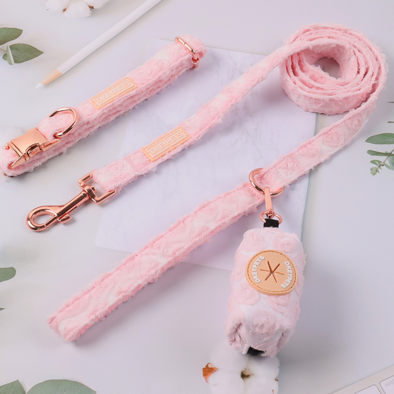 Harnais pour chien Okeypets avec nœud papillon et laisse en crochet fleuri, ensemble de harnais personnalisé. 16