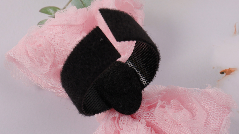 Harnais pour chien Okeypets avec nœud papillon et laisse en crochet fleuri, ensemble de harnais personnalisé. 21