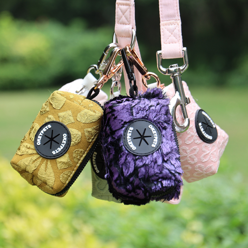 OKEYPETS Sacs à déjections canines personnalisés au crochet avec motif floral - Accessoires pour animaux - Distributeur de sacs à déjections canines 20