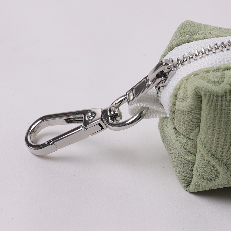 Distributeur de sacs à déjections canines brodés personnalisés, fabriqué en Chine 8