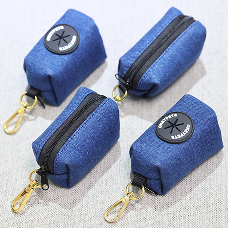 Distributeur de sacs à déjections canines en denim personnalisé 9