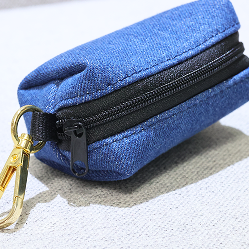 Distributeur de sacs à déjections canines en denim personnalisé 11