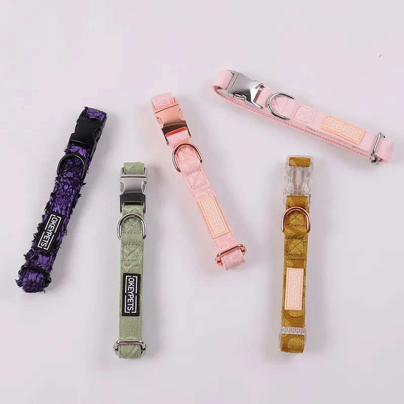 調節可能な環境に優しい刺繍入り犬用首輪 2