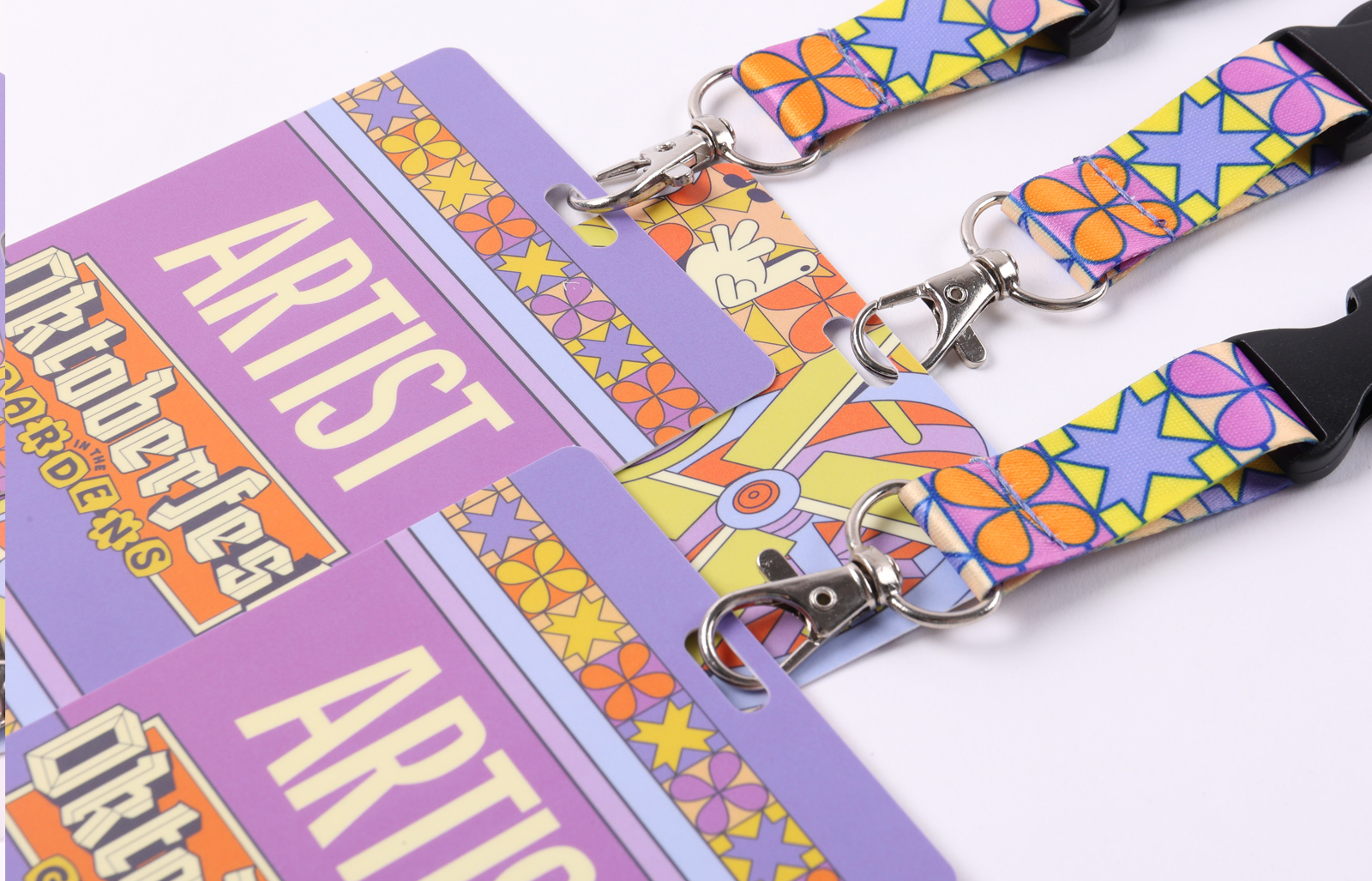 Fabricant de cordons personnalisés par sublimation avec carte PVC 8