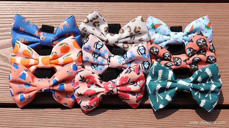 OKEYPETS Vente en gros Nœuds papillon pour chiens colorés et personnalisés, de créateurs variés, sublimés, uniques, à motifs floraux 1