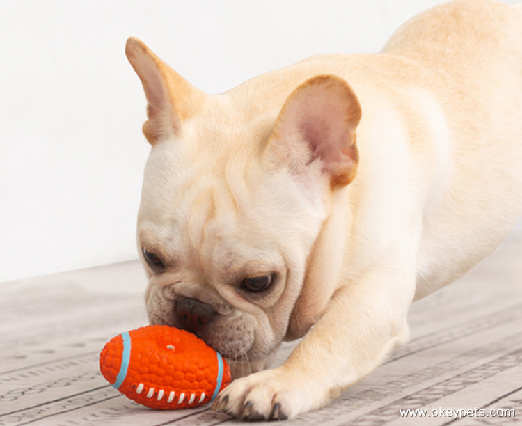 Usine de jouets pour animaux de compagnie - Vente en gros de balles de football en latex pour chiens, à mâcher et à rapporter. 7