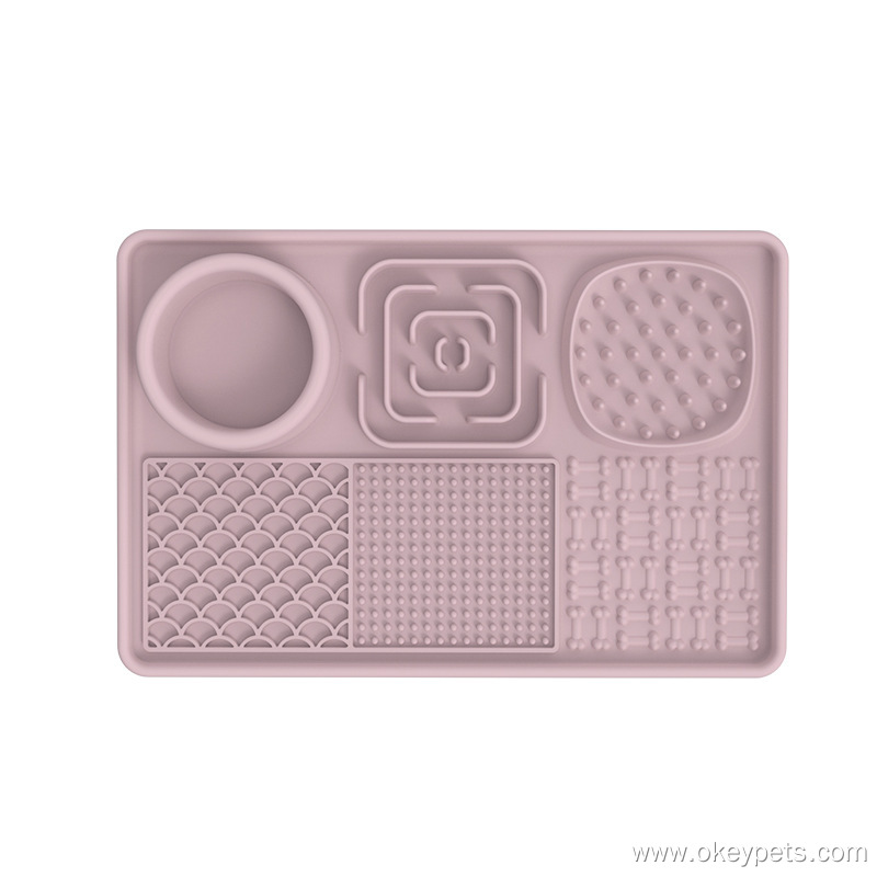 Tapis de léchage portable en silicone facile à nettoyer pour chiens, avec ventouses, en vente en gros 12