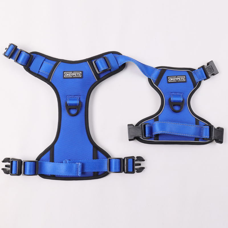 Harnais pour chien à double attache avec anneaux en D à l'avant et à l'arrière pour une fixation flexible de la laisse