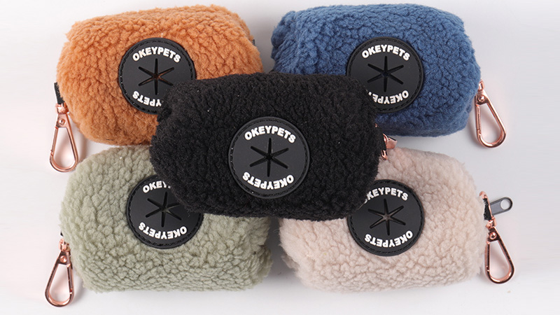 Quid est sacculus stercoris canini tenens? 2