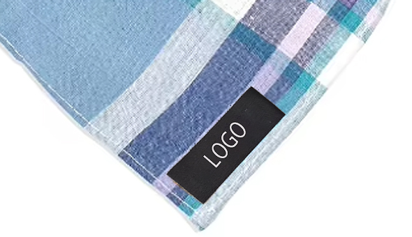 Pourquoi les bandanas pour chiens sont-ils des accessoires pour animaux de compagnie populaires ? 8