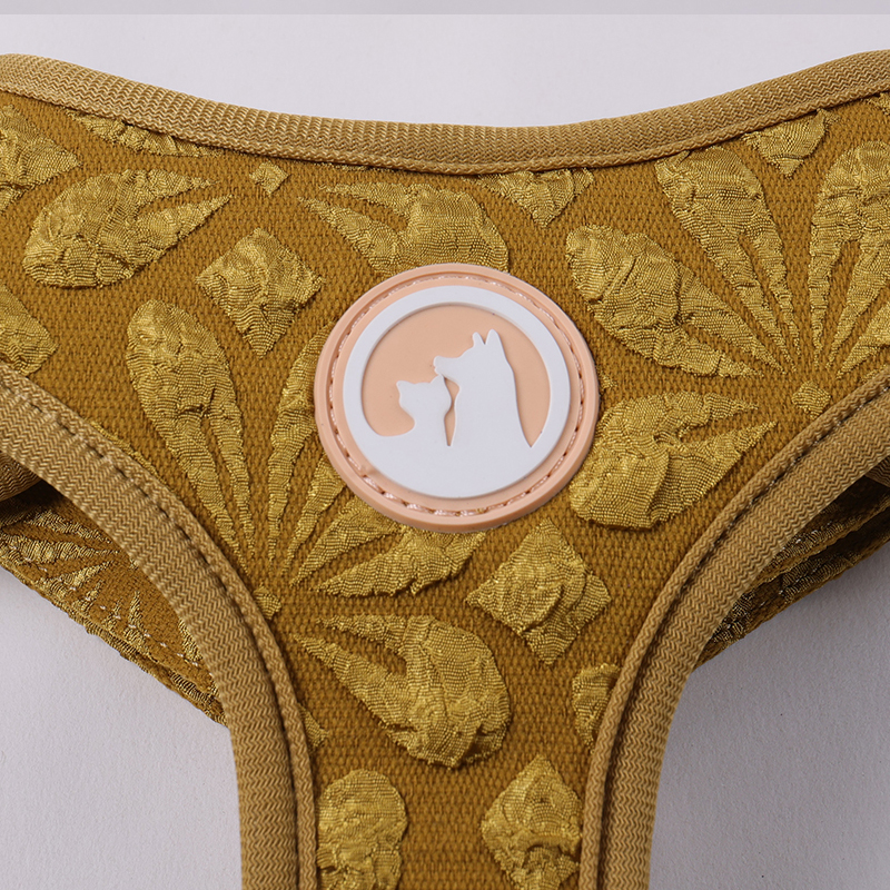 2025 OKEYPETS Nová sada vyšívaného postroje pro psy 3