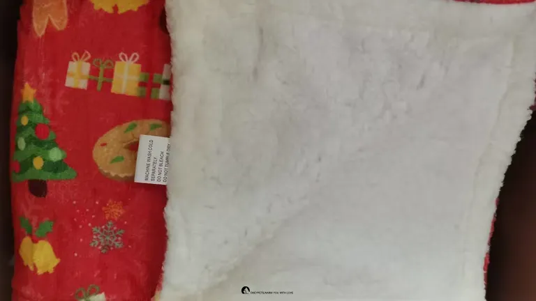 Reversible Soft Plush Blanket – Luxurious, Durable, Dog-Friendly Throw 1