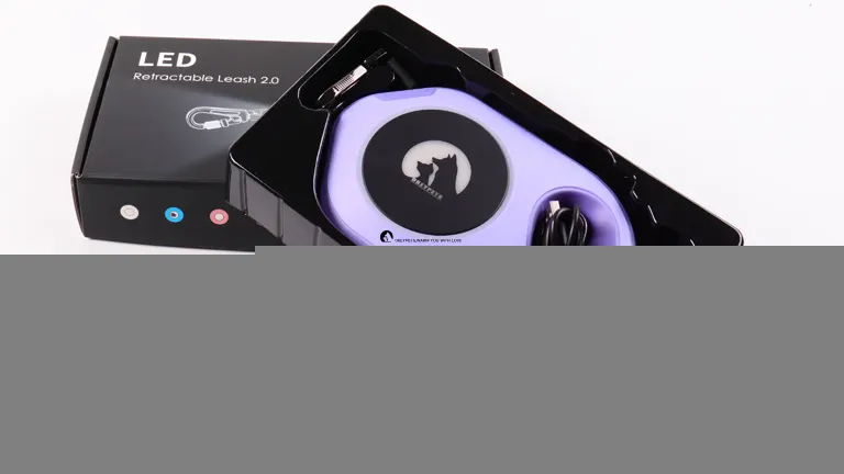 LED Retractable Dog Leash - Super Bright Light & Safety System 1