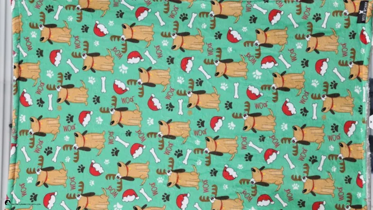 Luxurious Faux Fur Pet Blanket: Double-Layer Comfort. 1