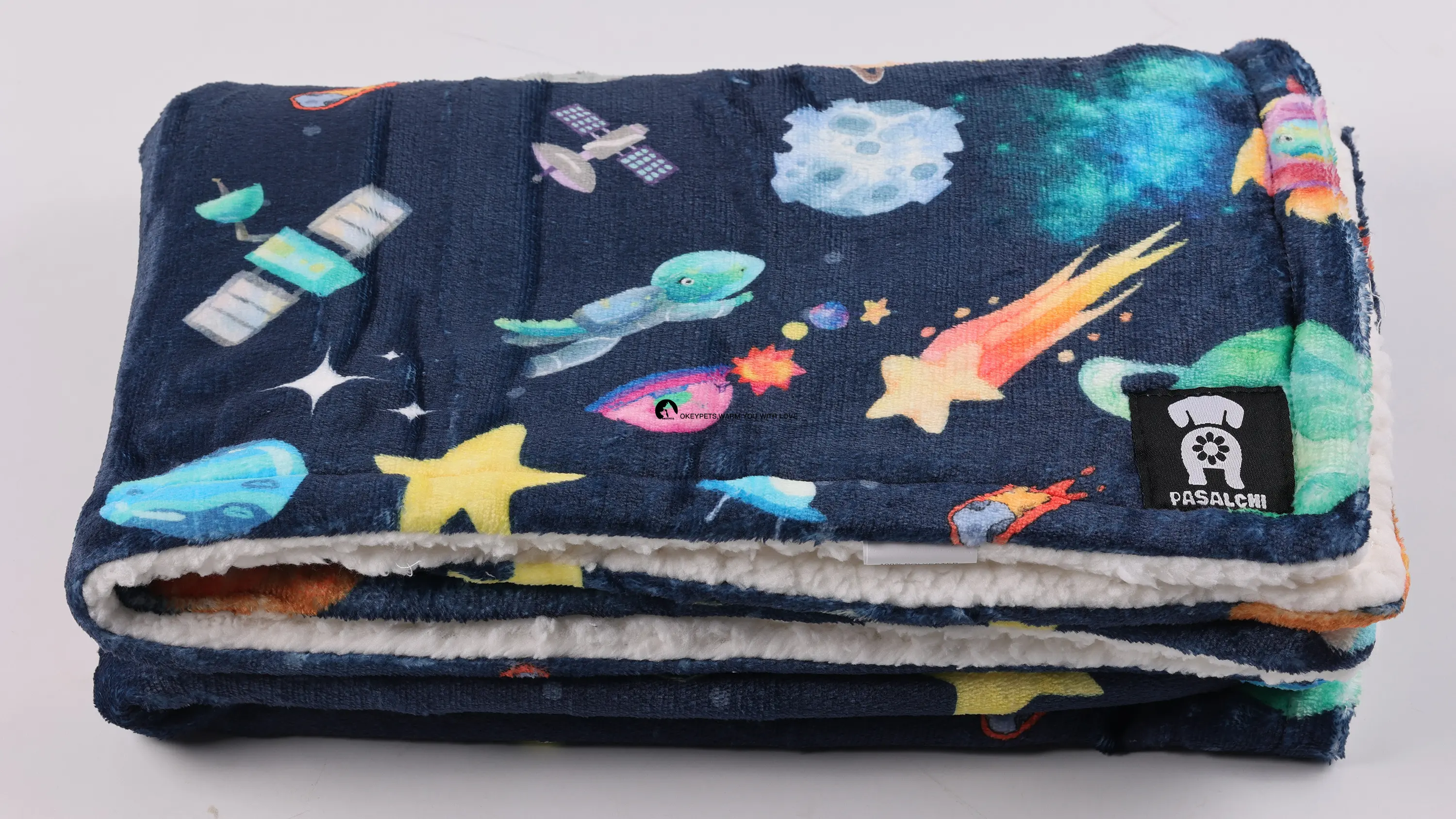 Luxurious Fuzzy Puppy Fleece Blanket 1