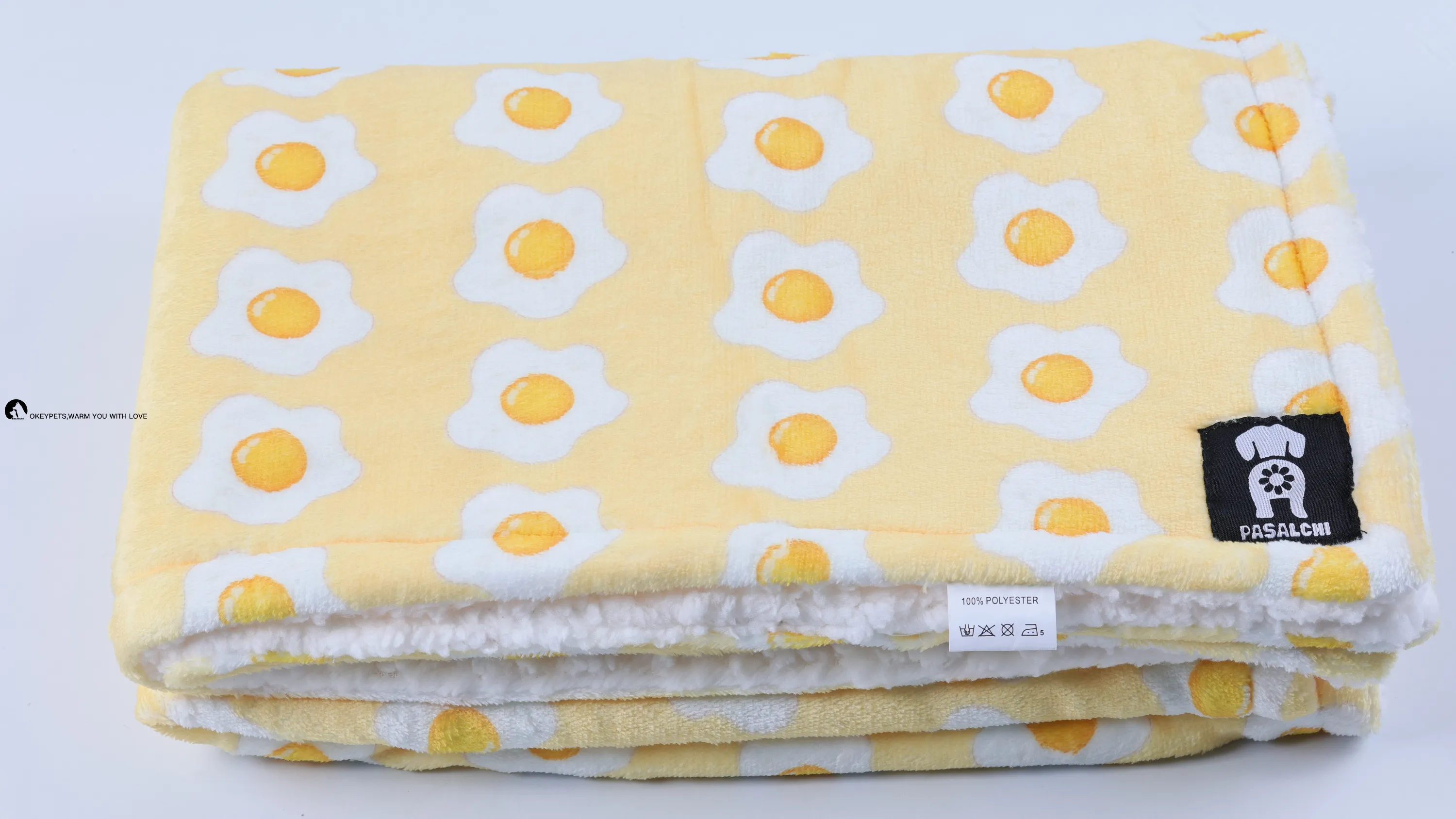 Luxurious Sherpa Fleece Puppy Throw Blanket 1