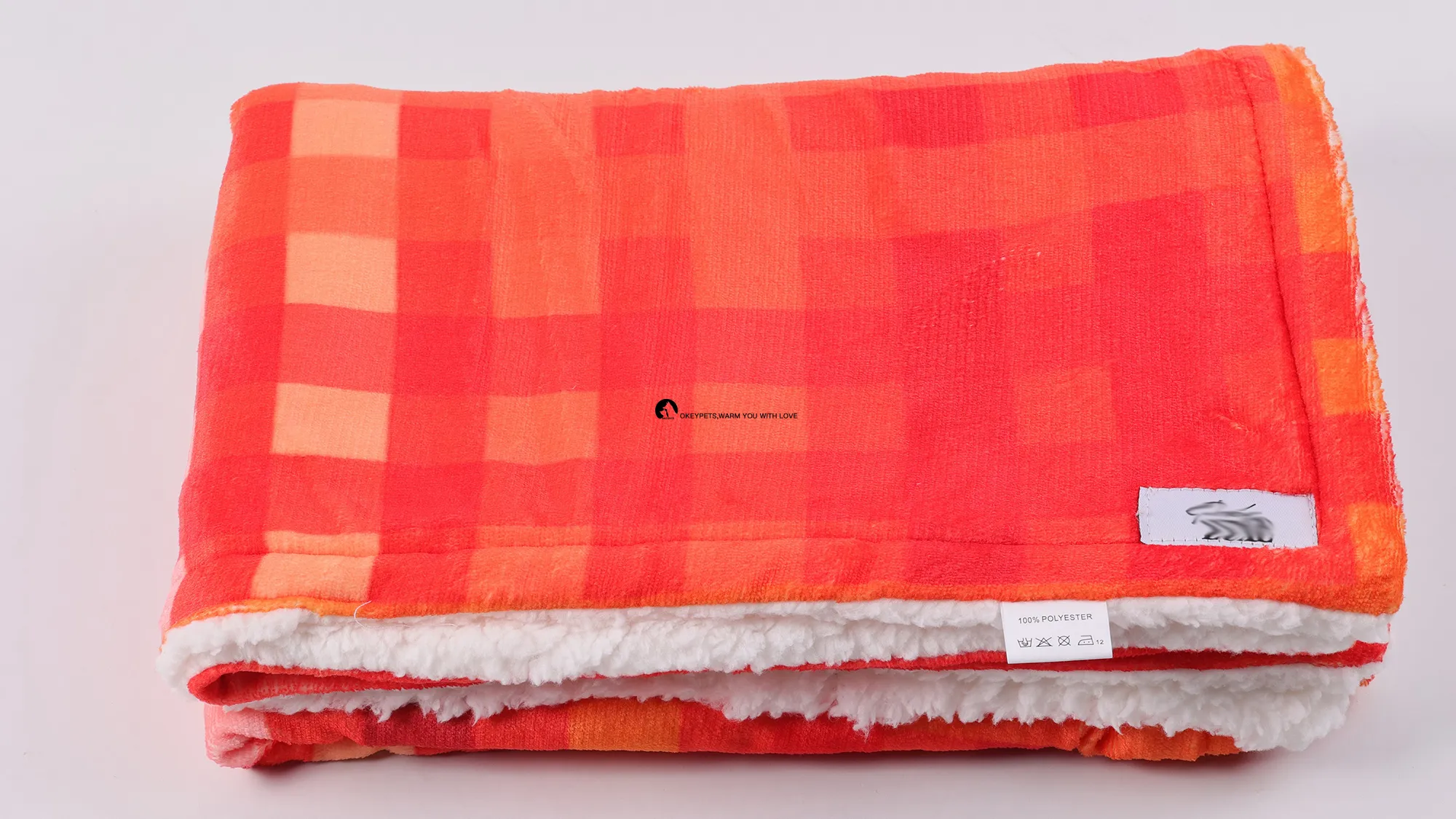 Premium Sherpa Dog Blanket – Soft, Reversible & Durable Fuzzy Throw 1