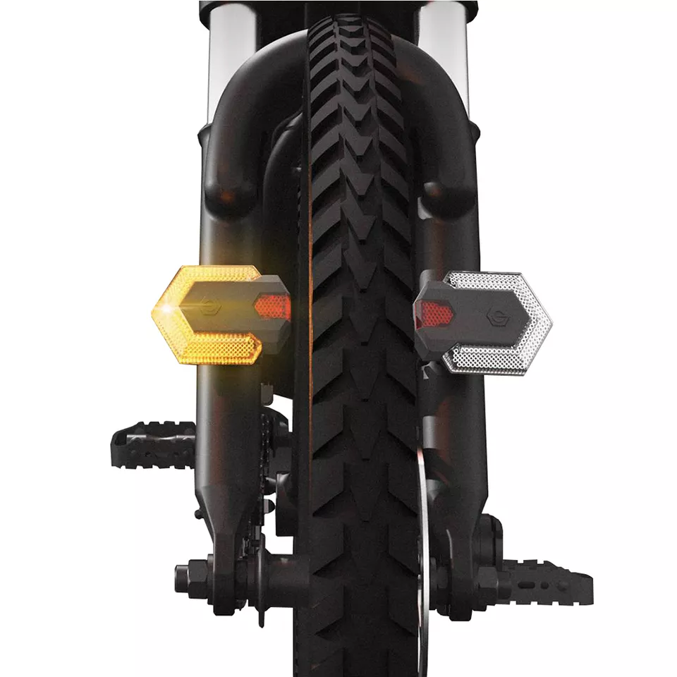 Bike Turn Signals Front Rear Light Smart Wireless Remote Control Bike Light Cycling Safety Warning LED Taillight1 3