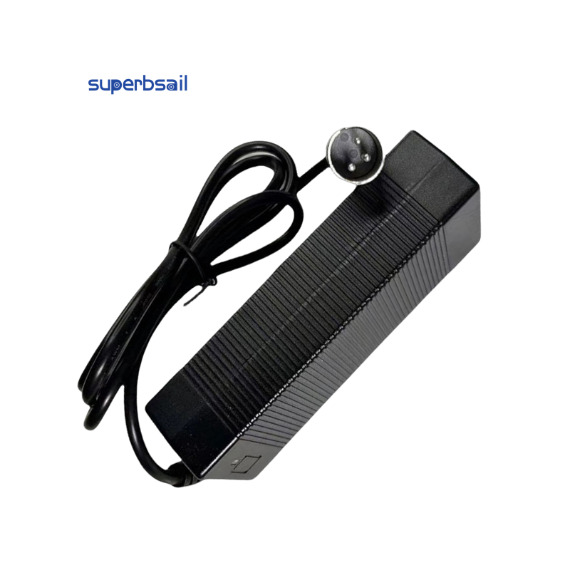 42V 2A Oplader 3-benet XLR Stik CE til Scooter Dele Adapter 42V 2A Scooter Batterioplader-C-01B1 2