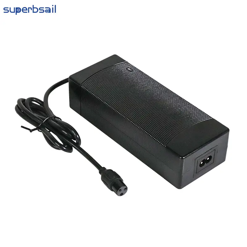 Nabíječka 54,6 V 2 A GX16 konektor pro sadu pro přestavbu elektrokola V20, nabíječka baterií pro elektrická kola V20EB-16B1 1