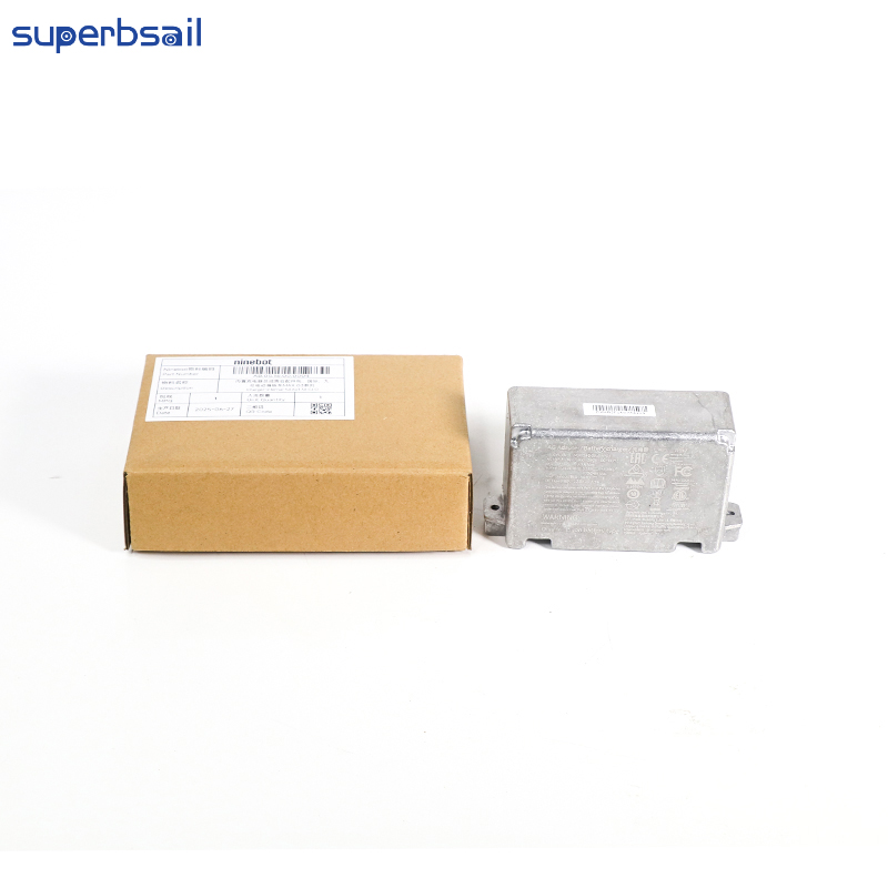 Original Built-in Charger 54.6V 1.3A for Max G3 Scooter Spare Part Charger for Electric Scooter E Scooter Kit-MaxG3013 6