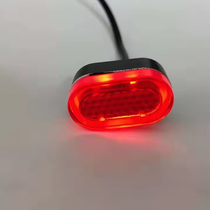 Electric Scooter Brake Rear Tail Light for Xiaomi M365 Pro Electric Scooter Taillight Safety Warning Stoplight Waterproo1 3