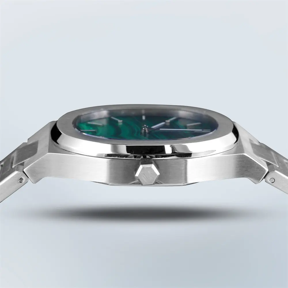 Vdear Malachite Green Dial Watch: Automatic Quartz Beauty 4