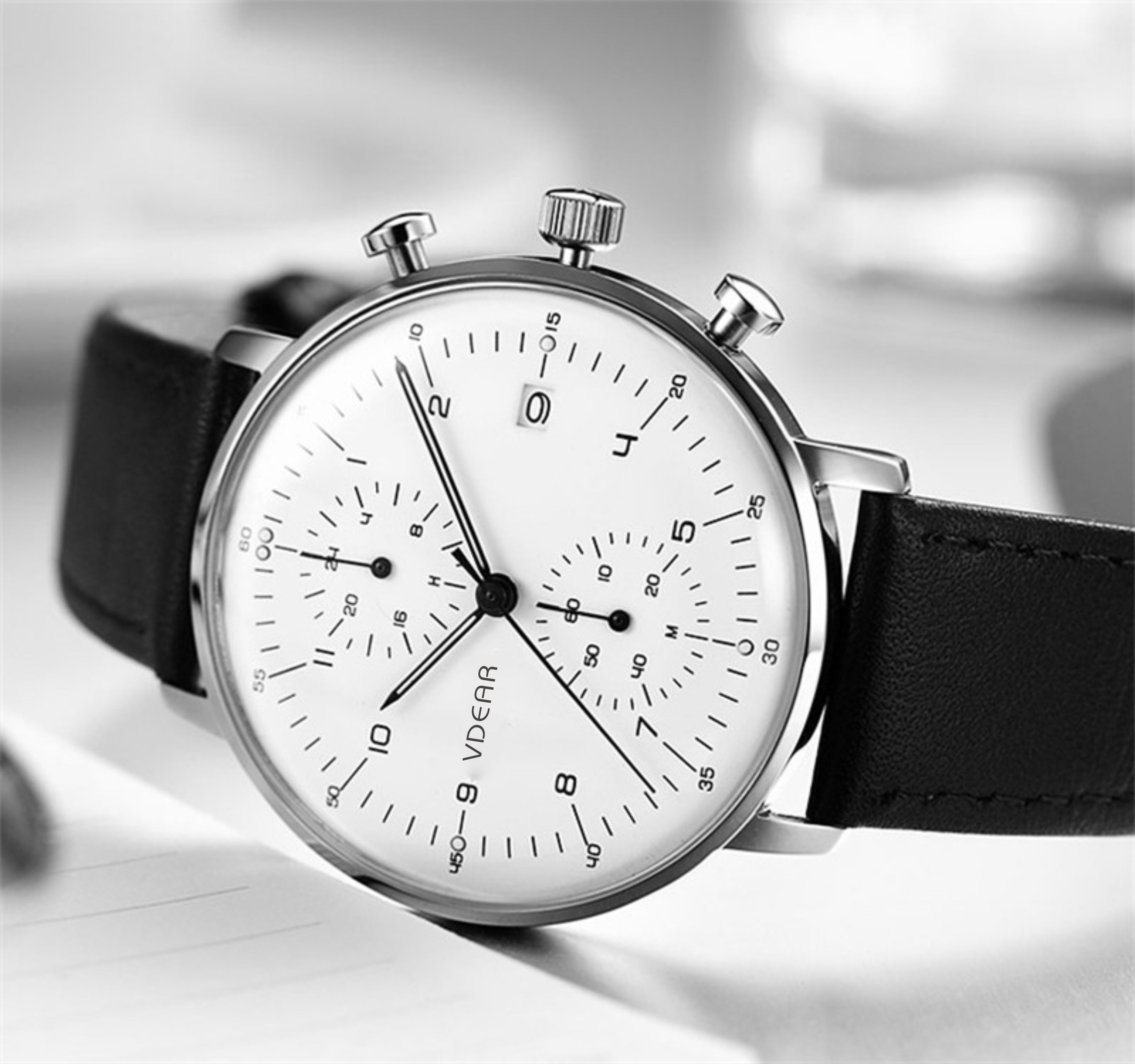 VDEAR - Hoogwaardige, eigen merk lederen chronograaf herenhorloges, luxe polshorloge met custom logo. Chronograafhorloge 12