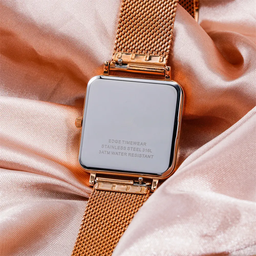 VDEAR Diamond Quartz Watch - Elegant & Precise 6