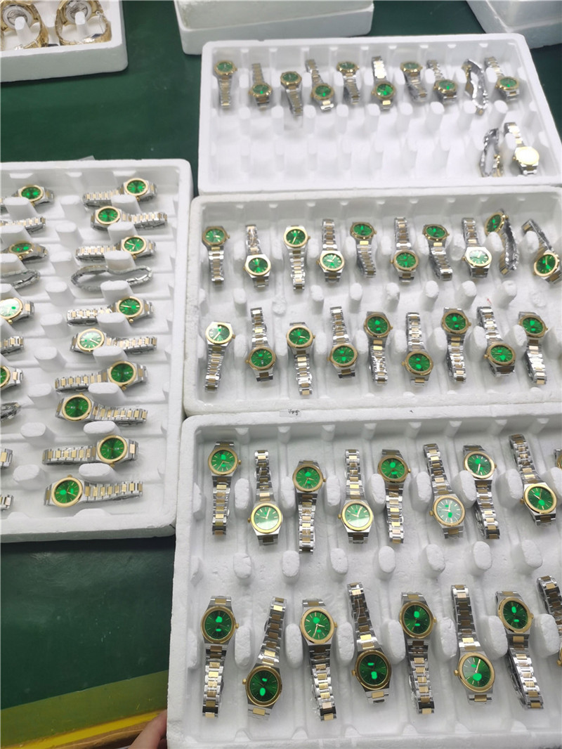 how to install How to Customized your watch? 5