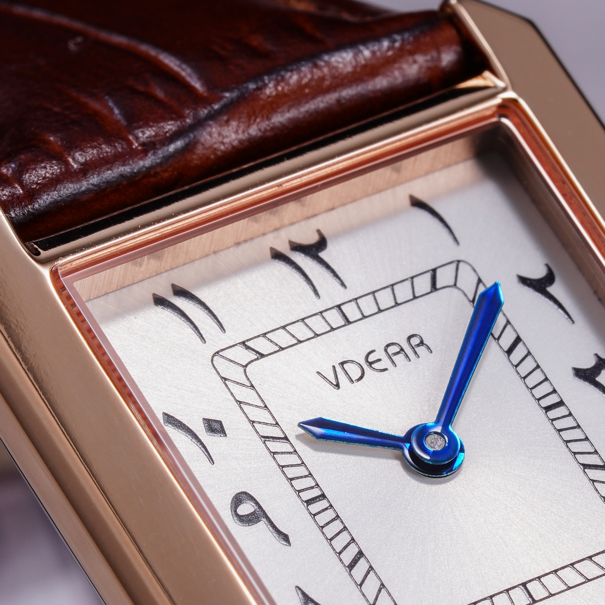 Vdear Leather Strap Arabic Numeral Sunray Dial Quartz Watch 7mm Thickness Square Case Unisex Wristwatch 11