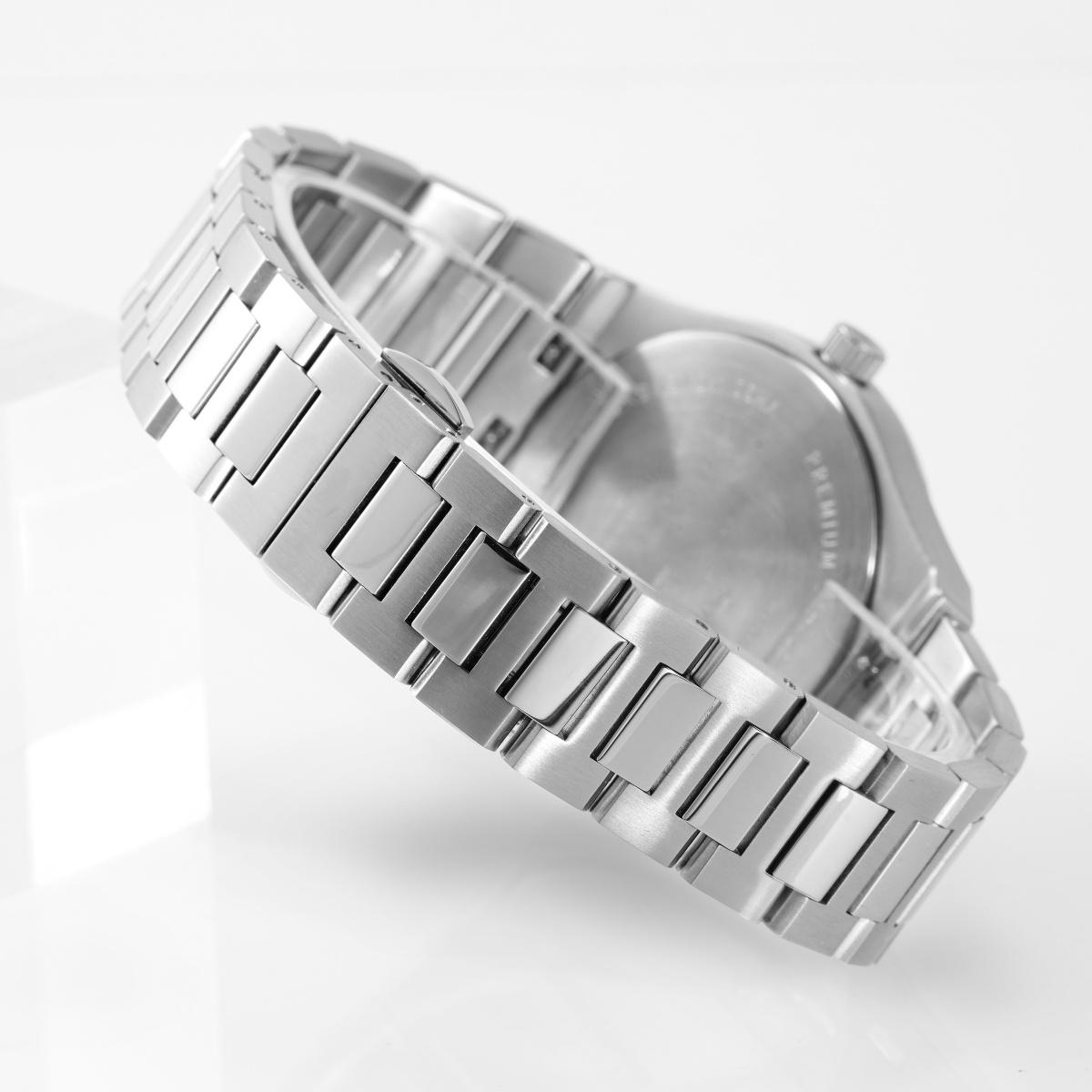 Vdear Unique Matte Ripple Dial With Arabic Number Men Watch Luminous Hands Ultra Thin 7mm Case Waterproof Quartz Watch 14