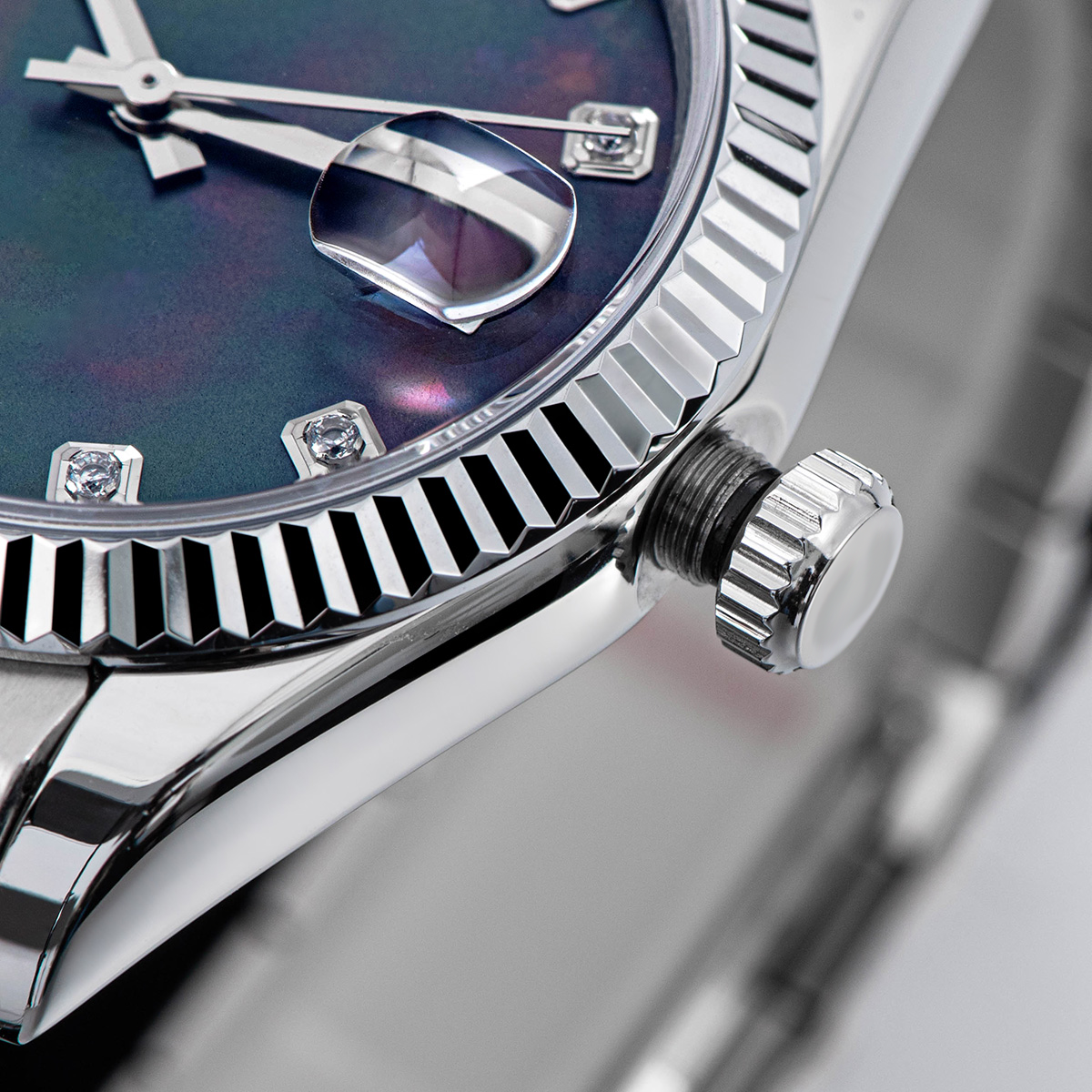 VDEAR Custom Shell Dial Luxury Men Quartz Watch - Quartz Japan Movt 12