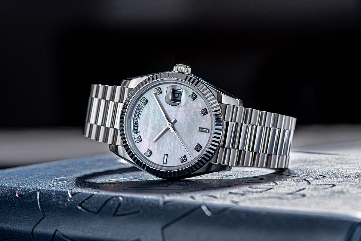 VDEAR Custom Shell Dial Luxury Men Quartz Watch - Quartz Japan Movt 10