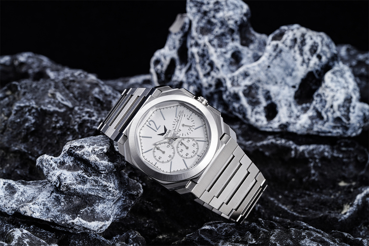 VDEAR Stainless Steel Quartz Calendar Watch 10