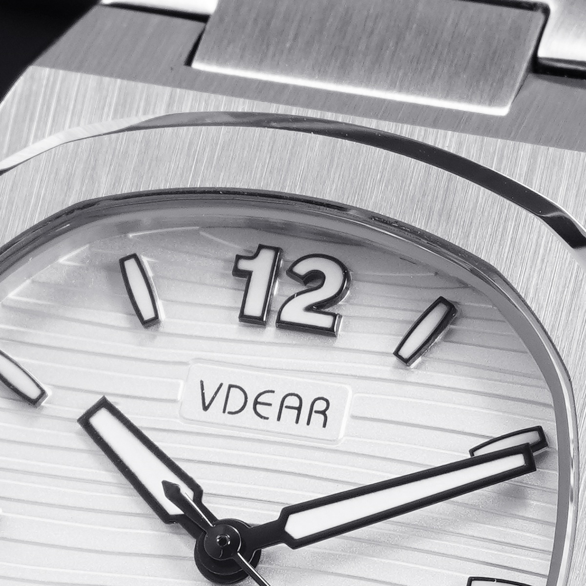 Vdear 30mm Square Case 3d Wavy Dial Luminous Date Lady Watch Luxury Quartz Women Watch 11