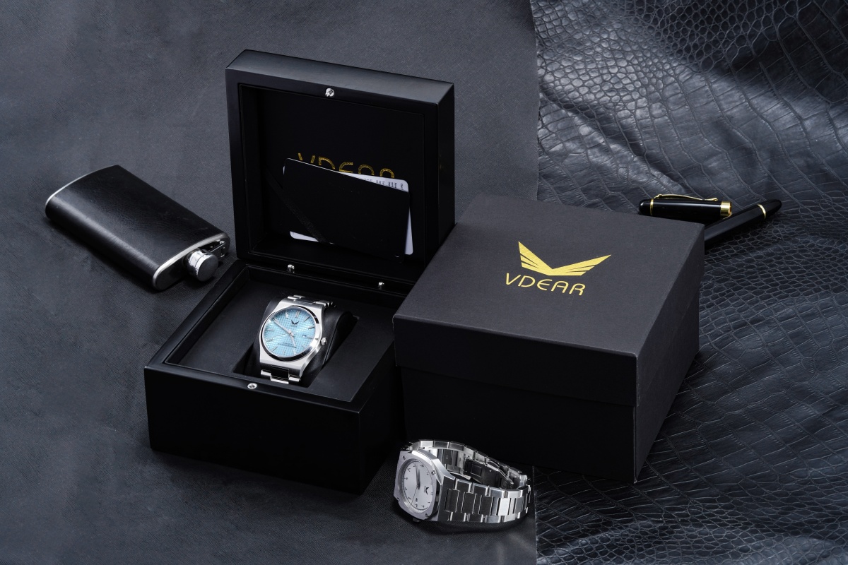 Vdear Wood Flip Up Watch Box With Anti Slip Bottom Matte Black Watch Travel Cases 10