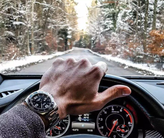 How To Maintain Your Watch In Winter 3