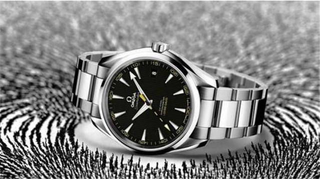 Magnetic mechanical watches