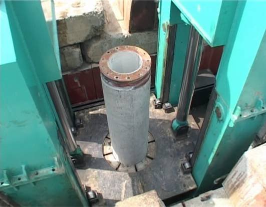 High Speed and Pressure Pile Driving Machine for Concrete Pile Foundation With Low Noise