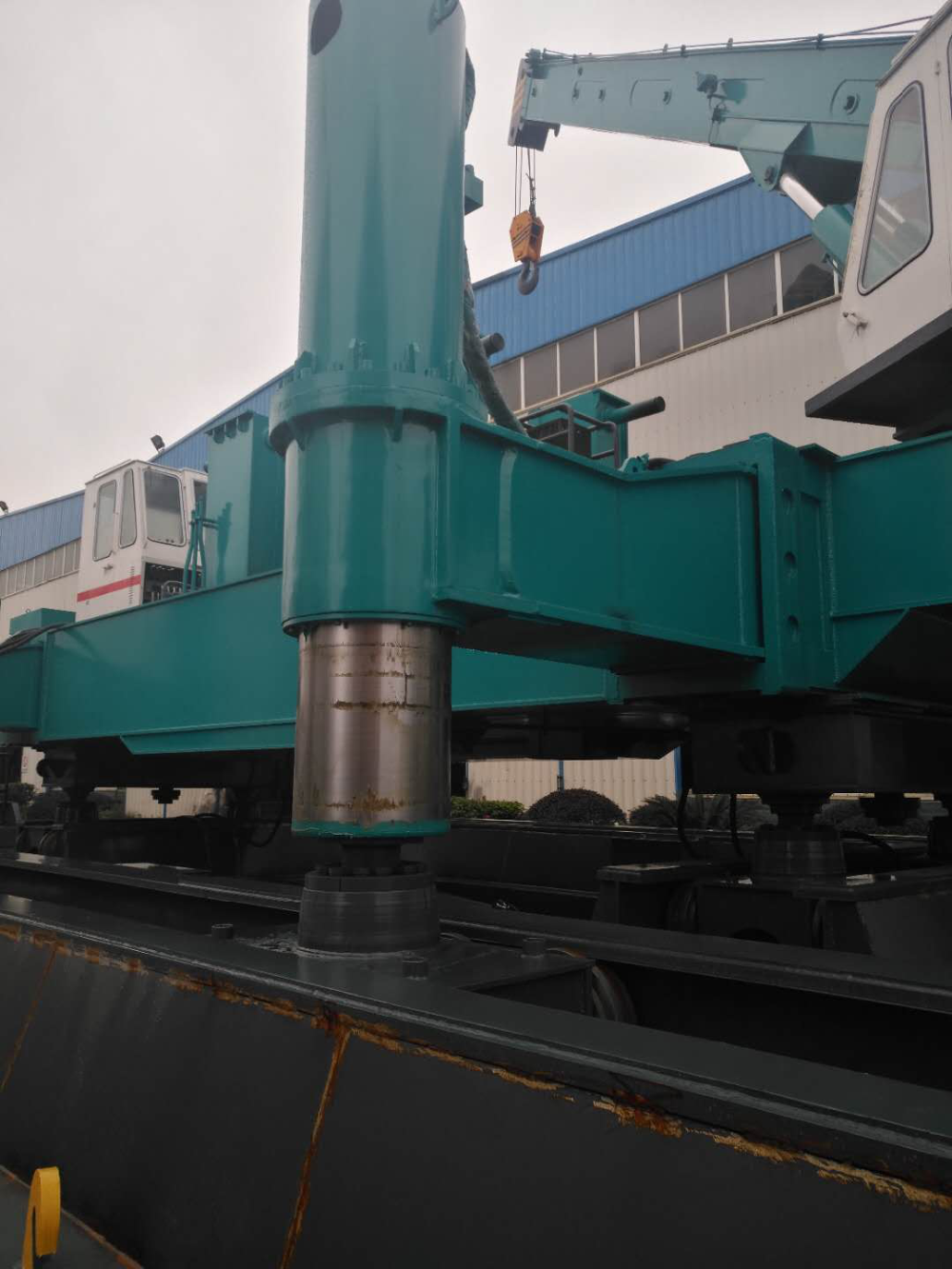 T-works - ZYC Series Low Energy Consumption Hydraulic Piling Machine With 460T Piling Capacity 8
