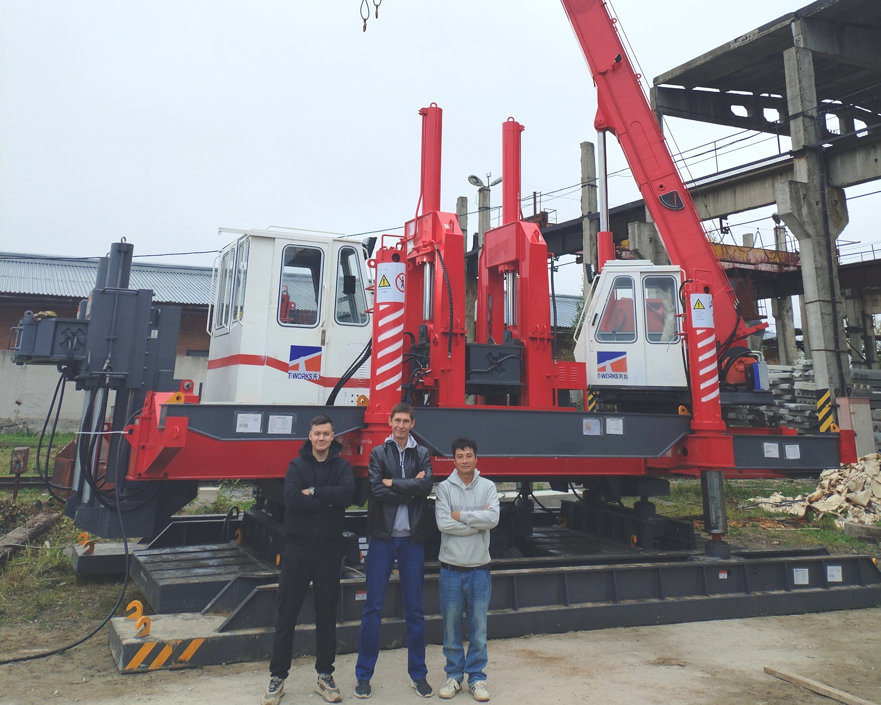 T-WORKS официальный диллер в России ООО АВК ГРУПП 2