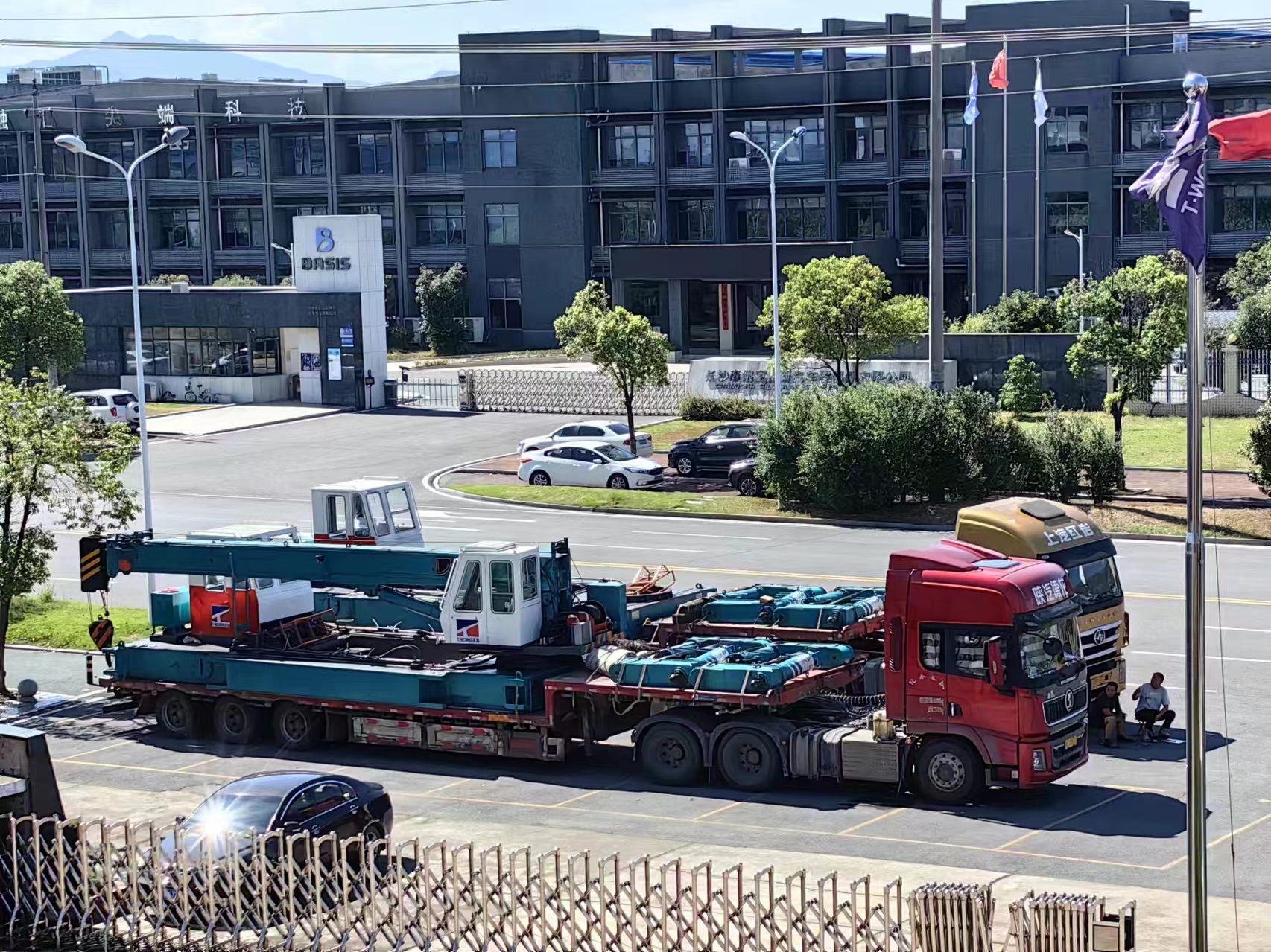  Best Quality Two units of specially made new HSPD machine to Domestic to open new area Factory 