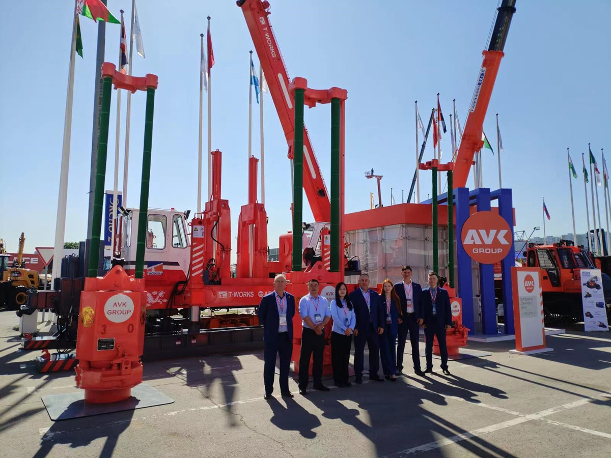 About T-works CTT exhibition in Mosco / user manual 1