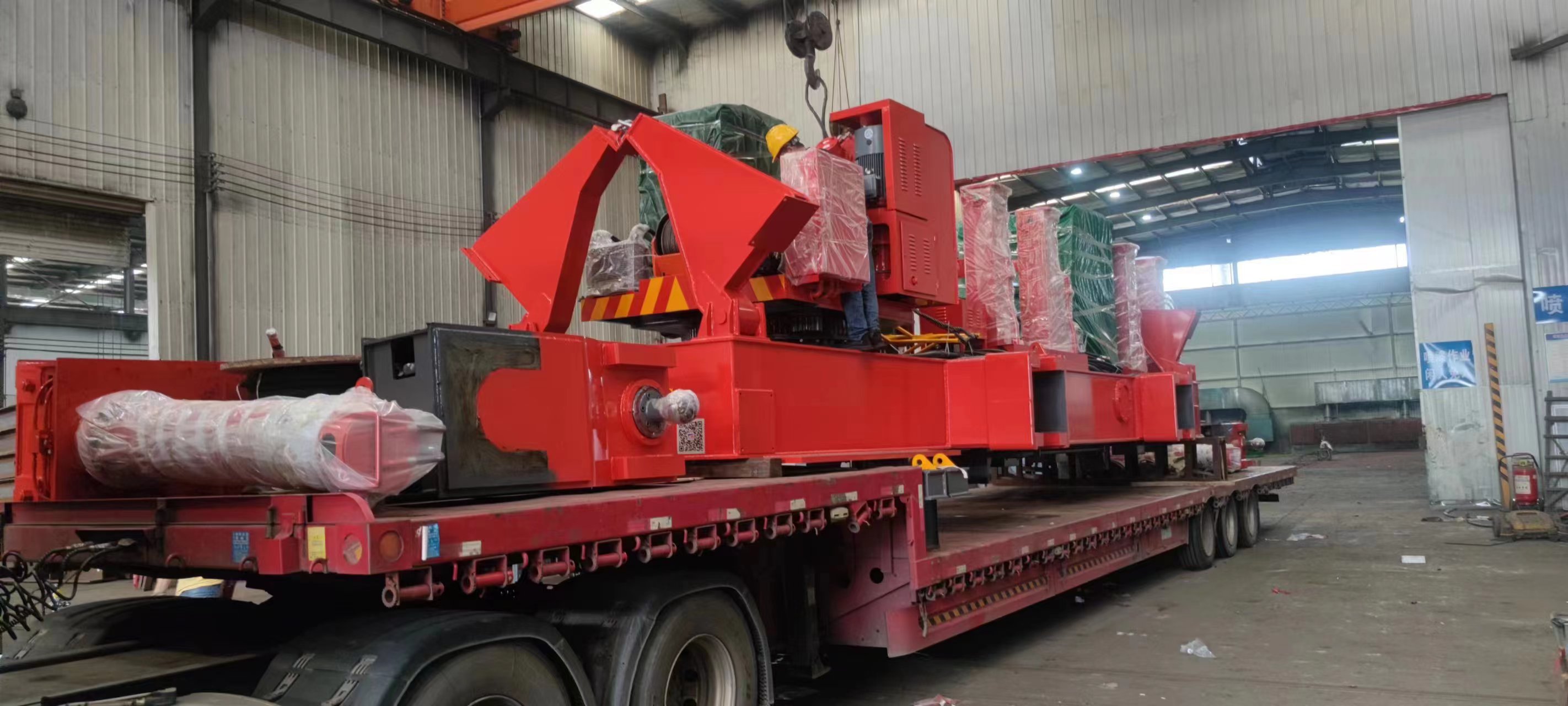 Busy delivery for hydraulic static pile driver to South East Asia countries | T-works 1
