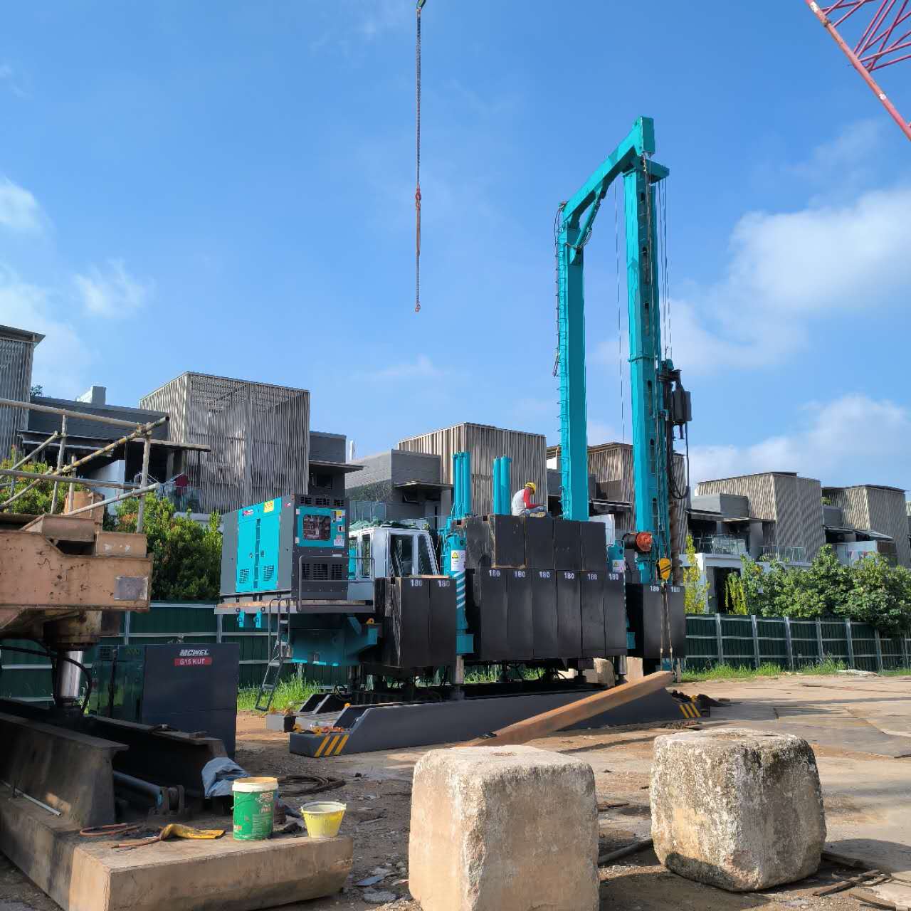 Hydraulic static pile driver mounted with drilling rig together ZYC180ton 1