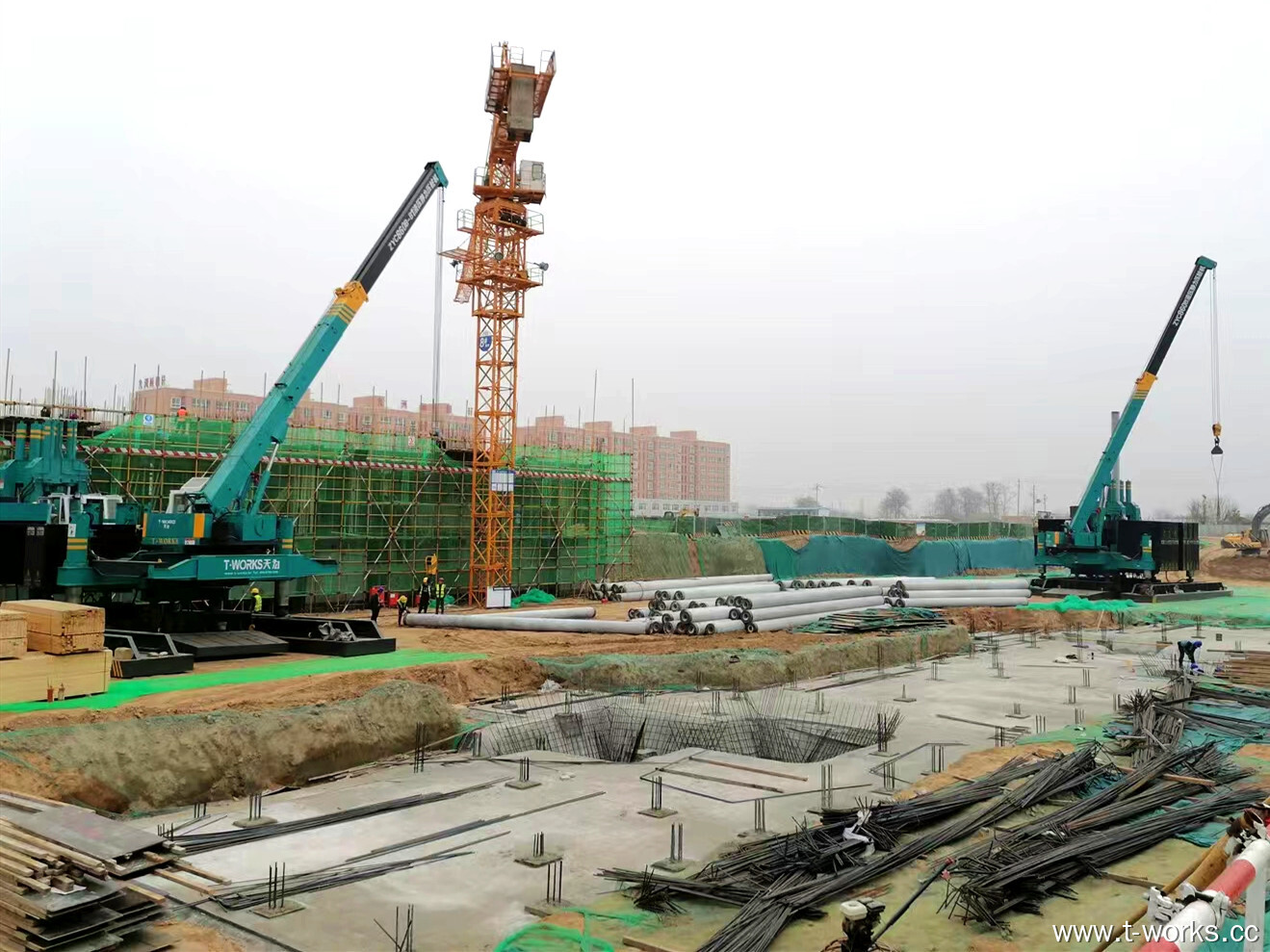 The Ultimate Hydraulic Static Pile Driver for Your Projects? | T-works 1