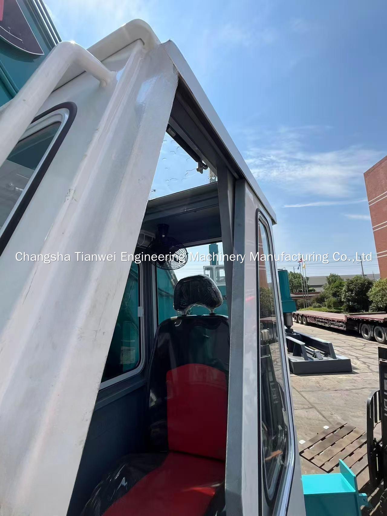 Operator Cabin of T-works Static Pile Driver: Vision, Comfort & Customization 3